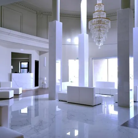 Hotel Desusino & 3*