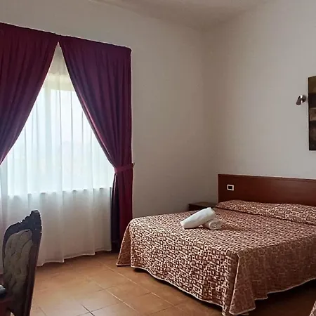 Desusino & Hotel Butera