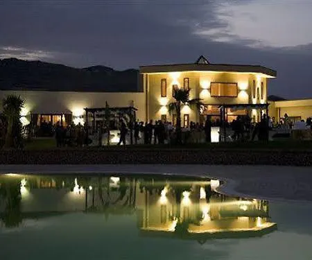 Hotel Desusino &